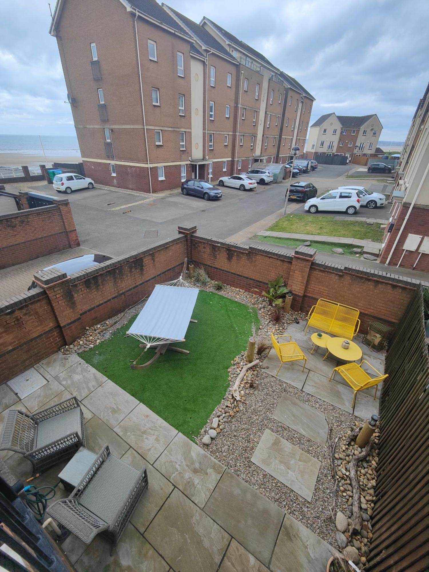 Shoreline Seaside Holiday Home Aberavon Beach Порт-Толбот Екстер'єр фото