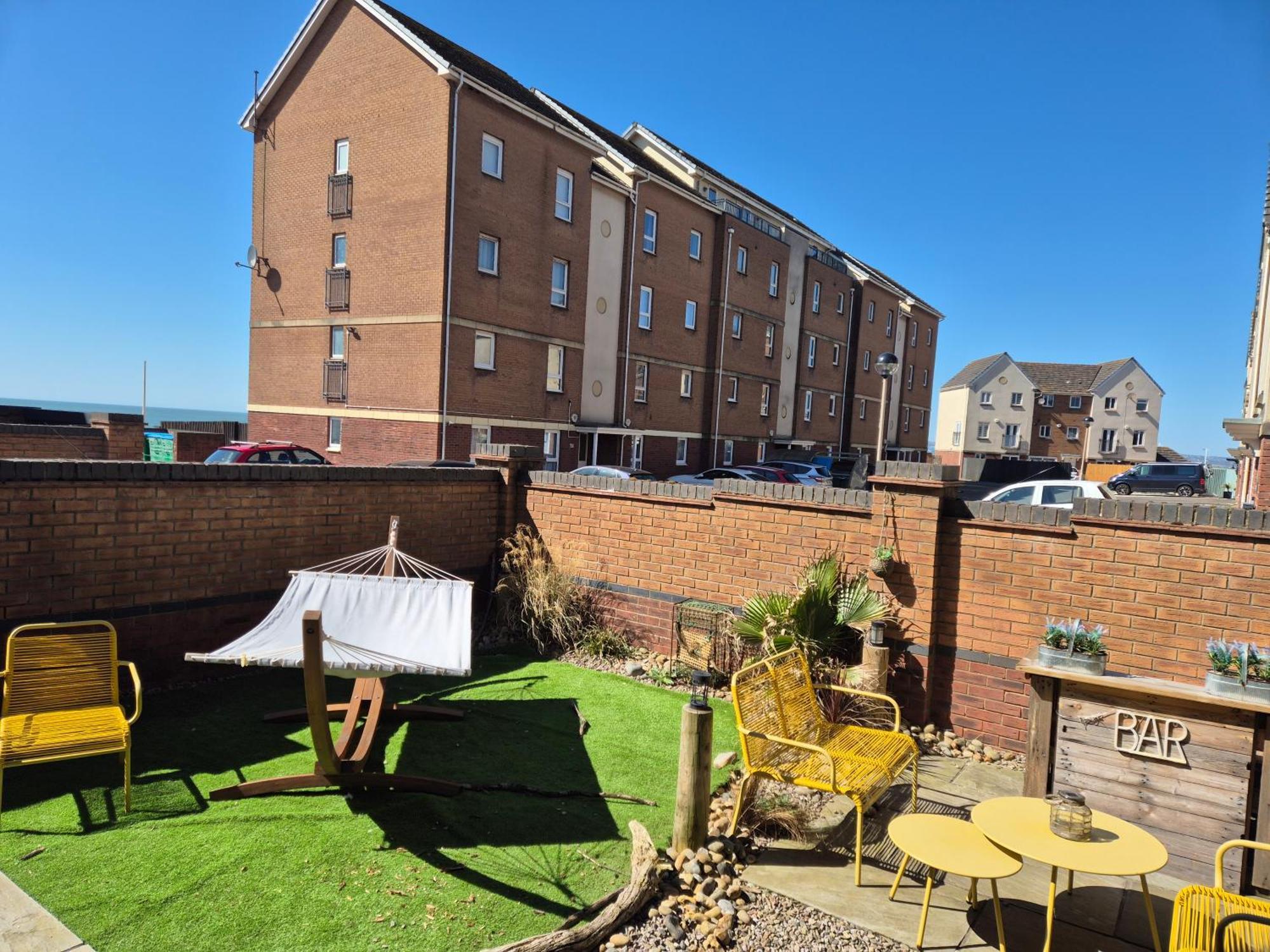 Shoreline Seaside Holiday Home Aberavon Beach Порт-Толбот Екстер'єр фото